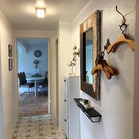 Haus Wolltoeft 'landstern Whg11', Apartament Nieblum